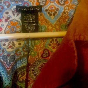 Brown super light cute blazer firm fitting if u are size small this is for you